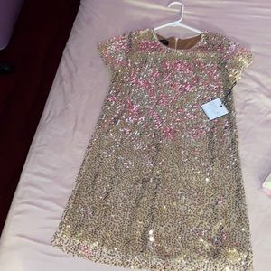 Girls dress